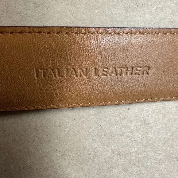Ralph Lauren Textured Brown Belt with Silver Buckle - Picture 3 of 5